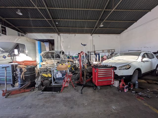 Kommersiell til salgs i Centro, Nerja - € 1 000 000 (Ref: 9388558)