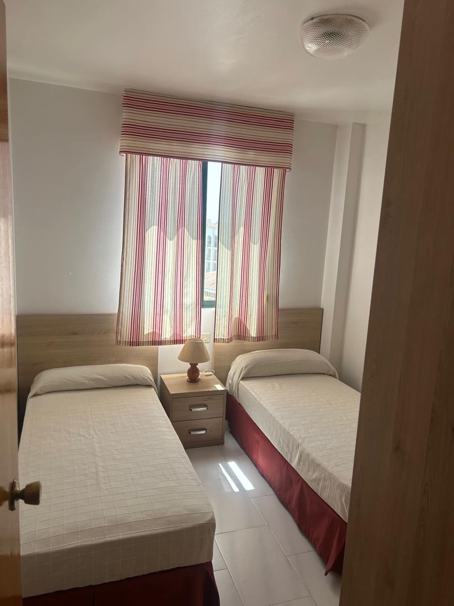 3 bedroom Penthouse for sale in Almonte with pool - € 229,900 (Ref: 9194675)