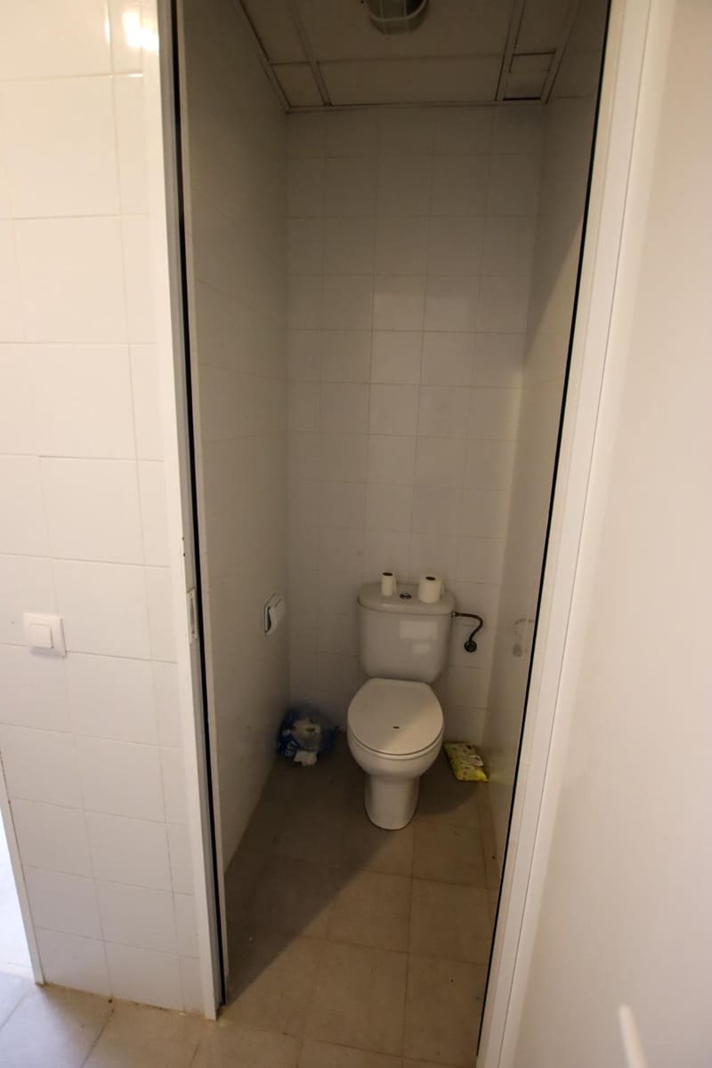 Erhverv til salg i Puebla de la Calzada - € 350.000 (Ref: 9194676)