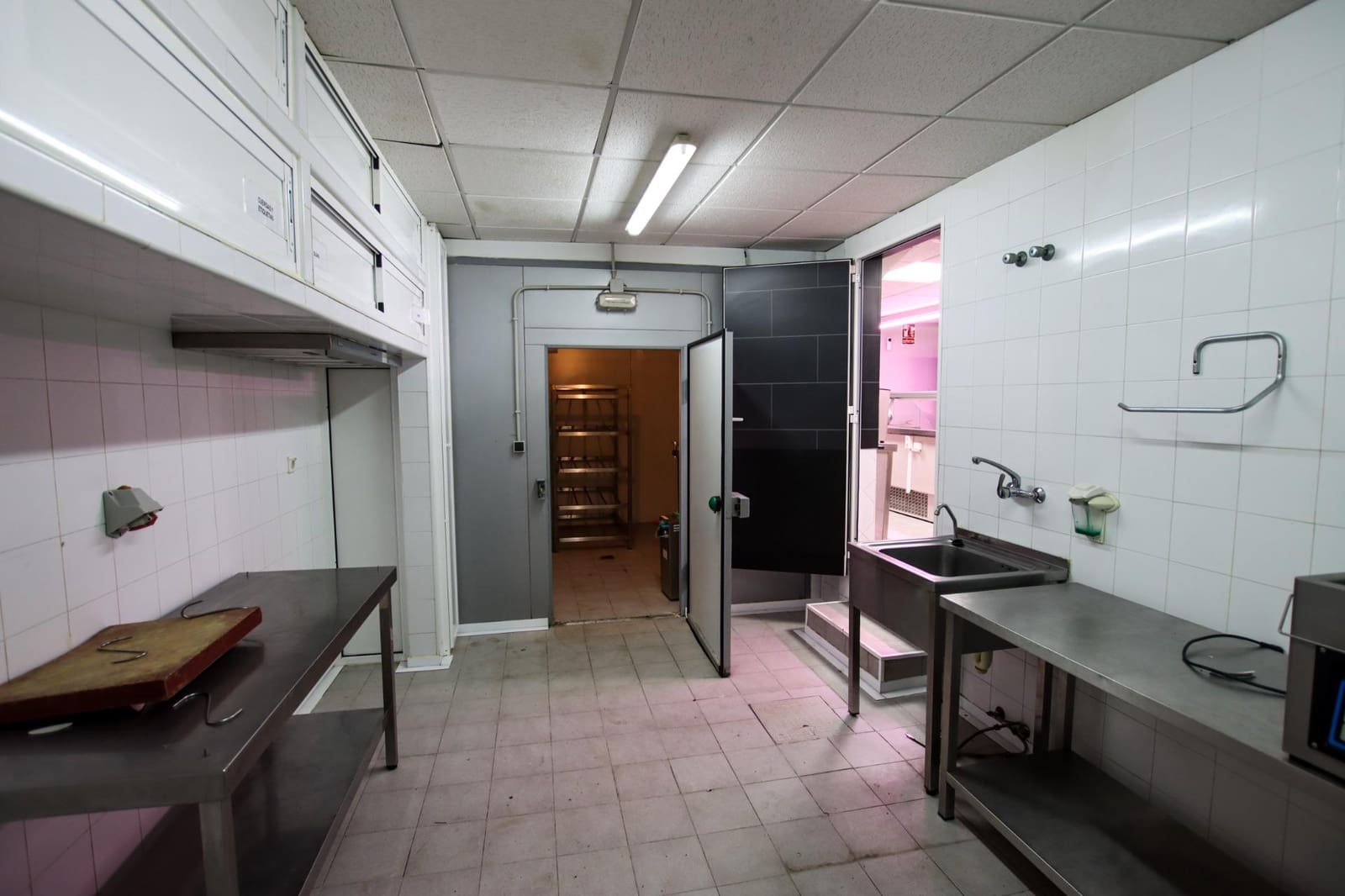 Erhverv til salg i Puebla de la Calzada - € 350.000 (Ref: 9194676)