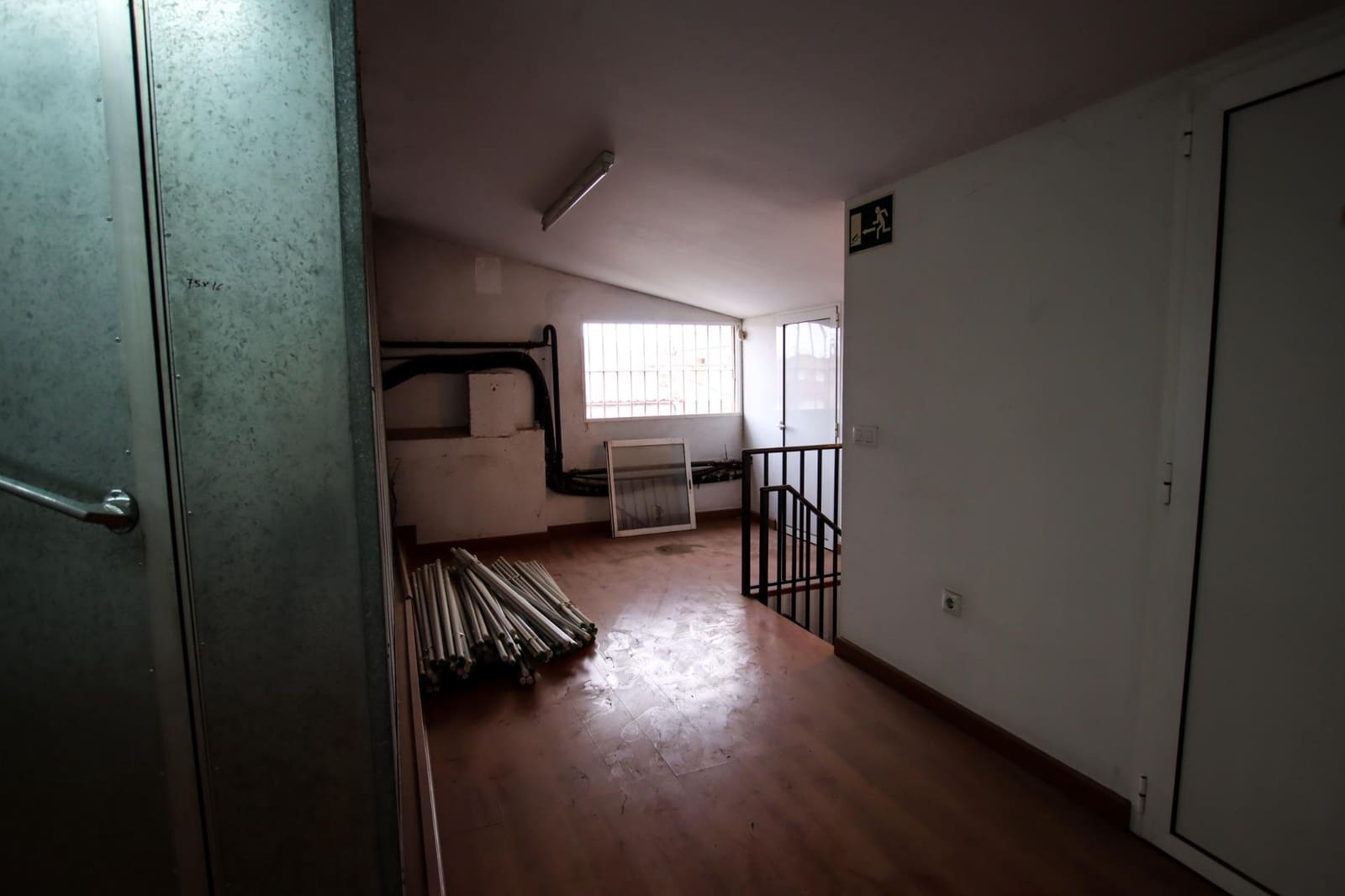 Erhverv til salg i Puebla de la Calzada - € 350.000 (Ref: 9194676)