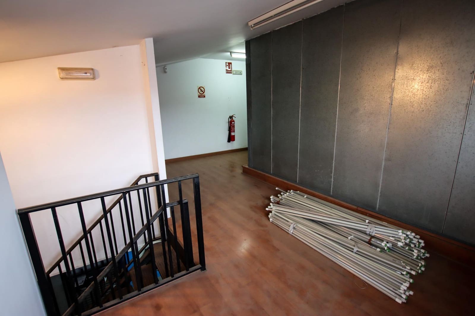 Erhverv til salg i Puebla de la Calzada - € 350.000 (Ref: 9194676)