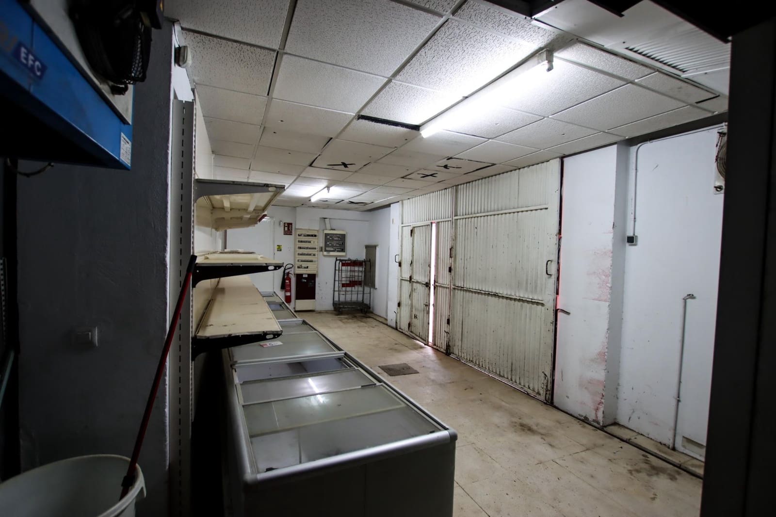 Erhverv til salg i Puebla de la Calzada - € 350.000 (Ref: 9194676)