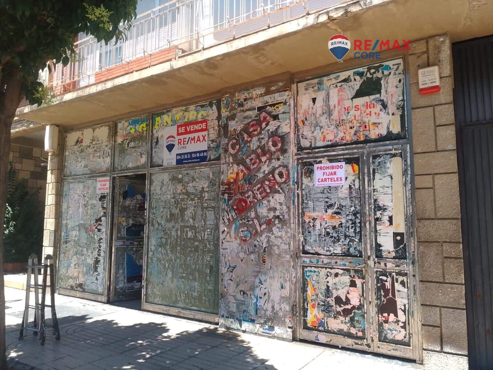 Erhverv til salg i Badajoz by - € 439.000 (Ref: 9194678)