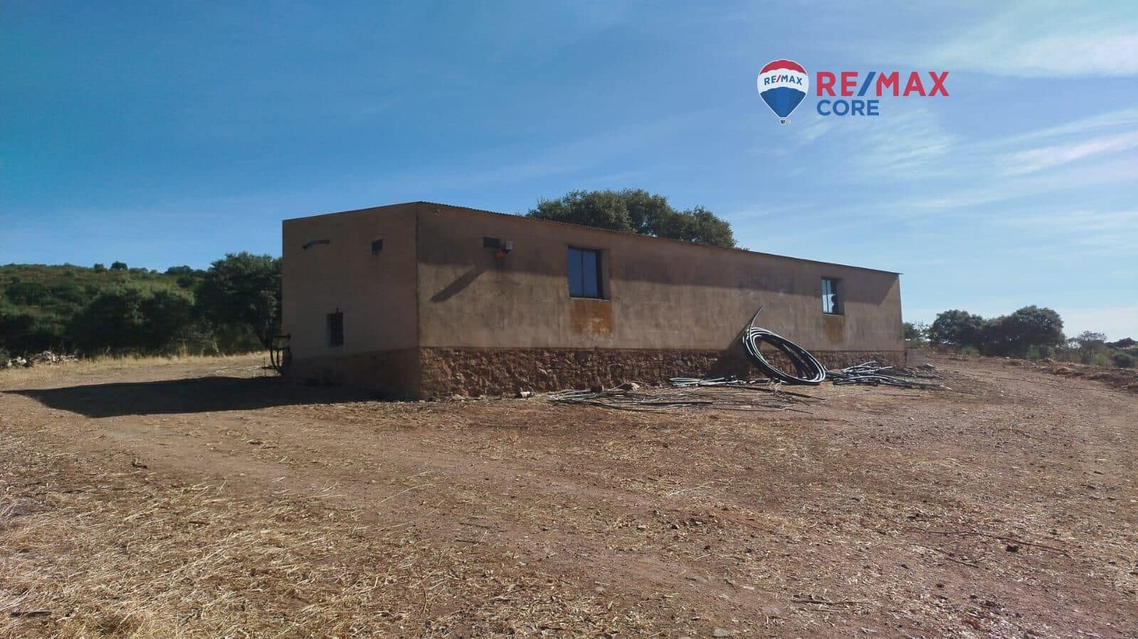 Grunde uden byggetilladelser til salg i Alburquerque - € 245.000 (Ref: 9194684)