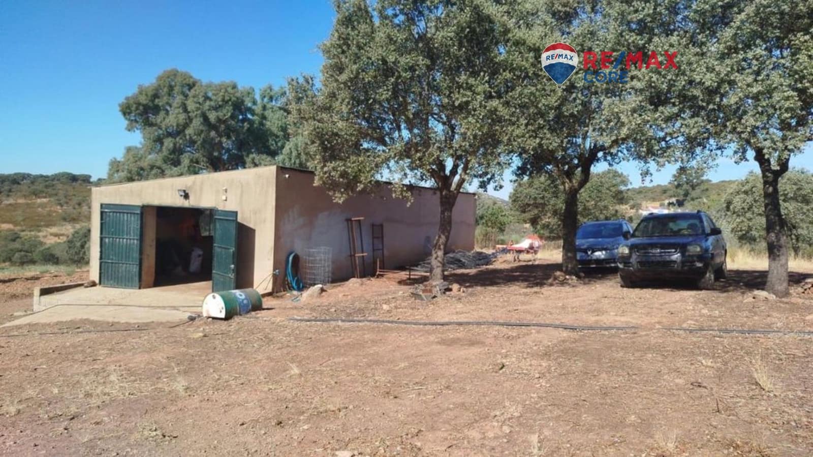 Grunde uden byggetilladelser til salg i Alburquerque - € 245.000 (Ref: 9194684)