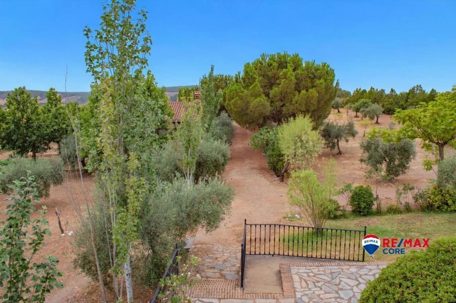 4 soveværelse Finca/Landehus til salg i Puebla de Obando med swimmingpool - € 295.000 (Ref: 9194687)