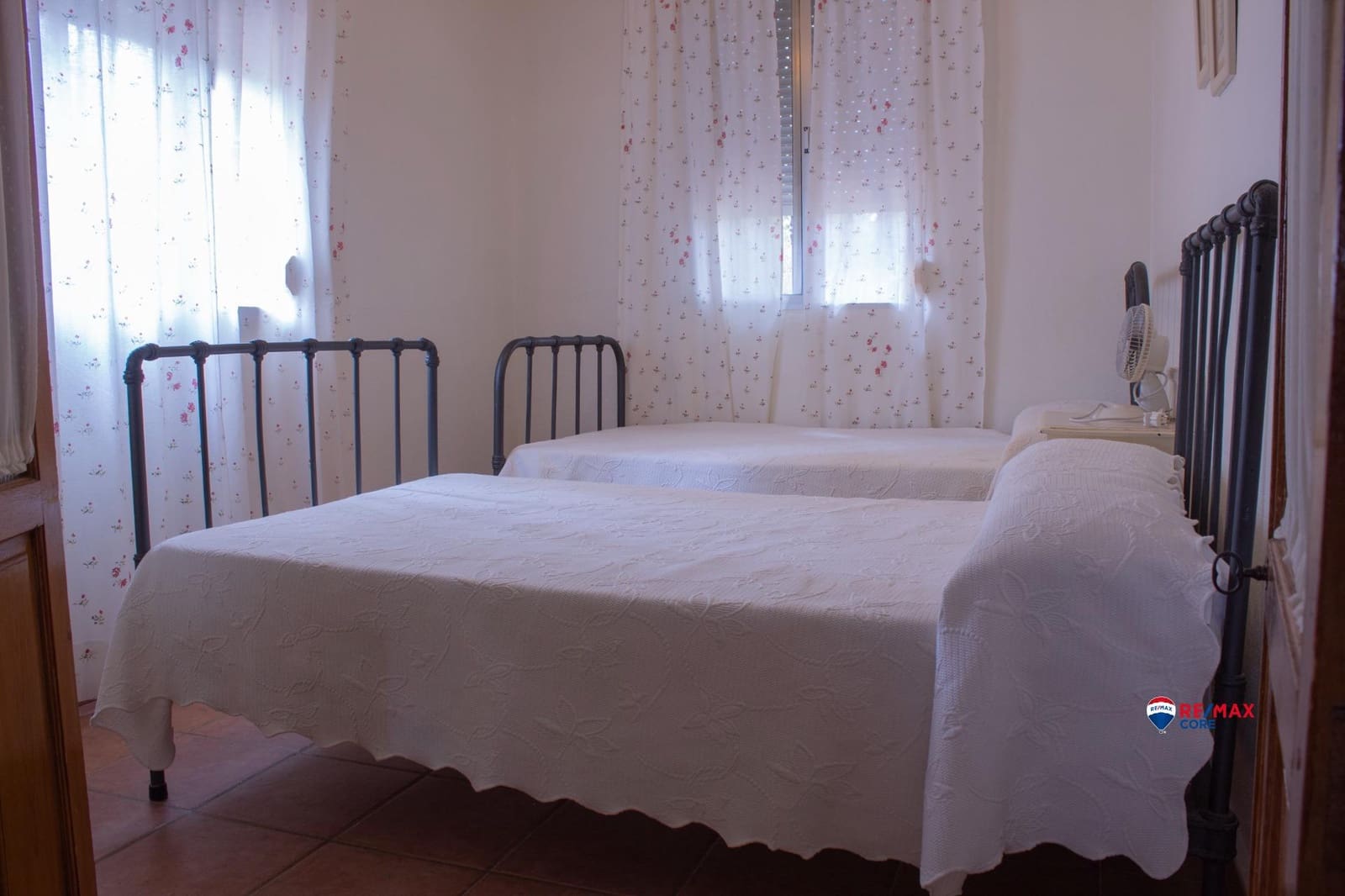 4 soveværelse Finca/Landehus til salg i Puebla de Obando med swimmingpool - € 295.000 (Ref: 9194687)