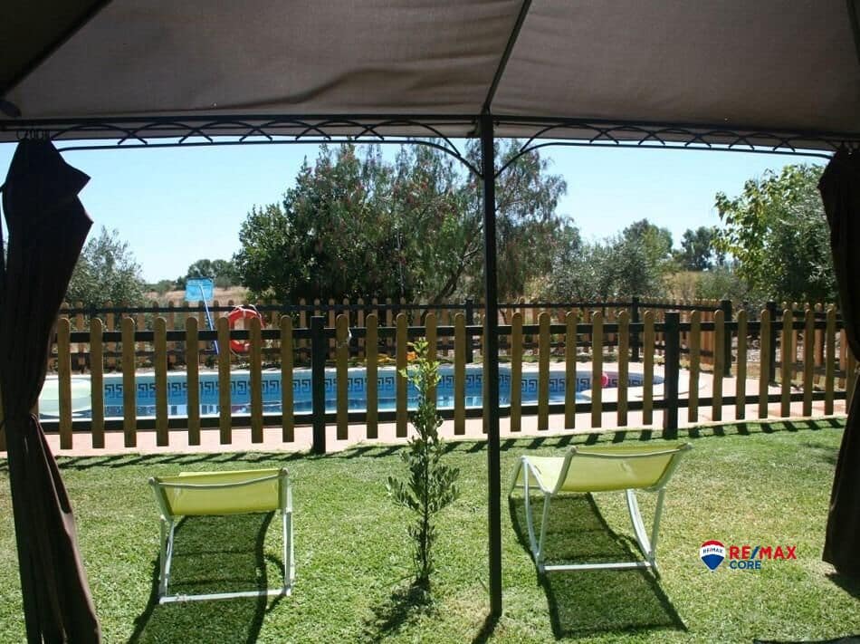 4 soveværelse Finca/Landehus til salg i Puebla de Obando med swimmingpool - € 295.000 (Ref: 9194687)