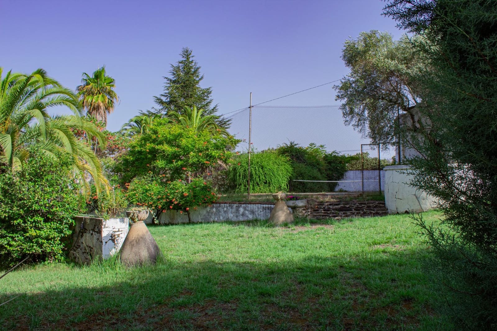 6 soveværelse Finca/Landehus til salg i Plasencia med swimmingpool garage - € 1.350.000 (Ref: 9194688)