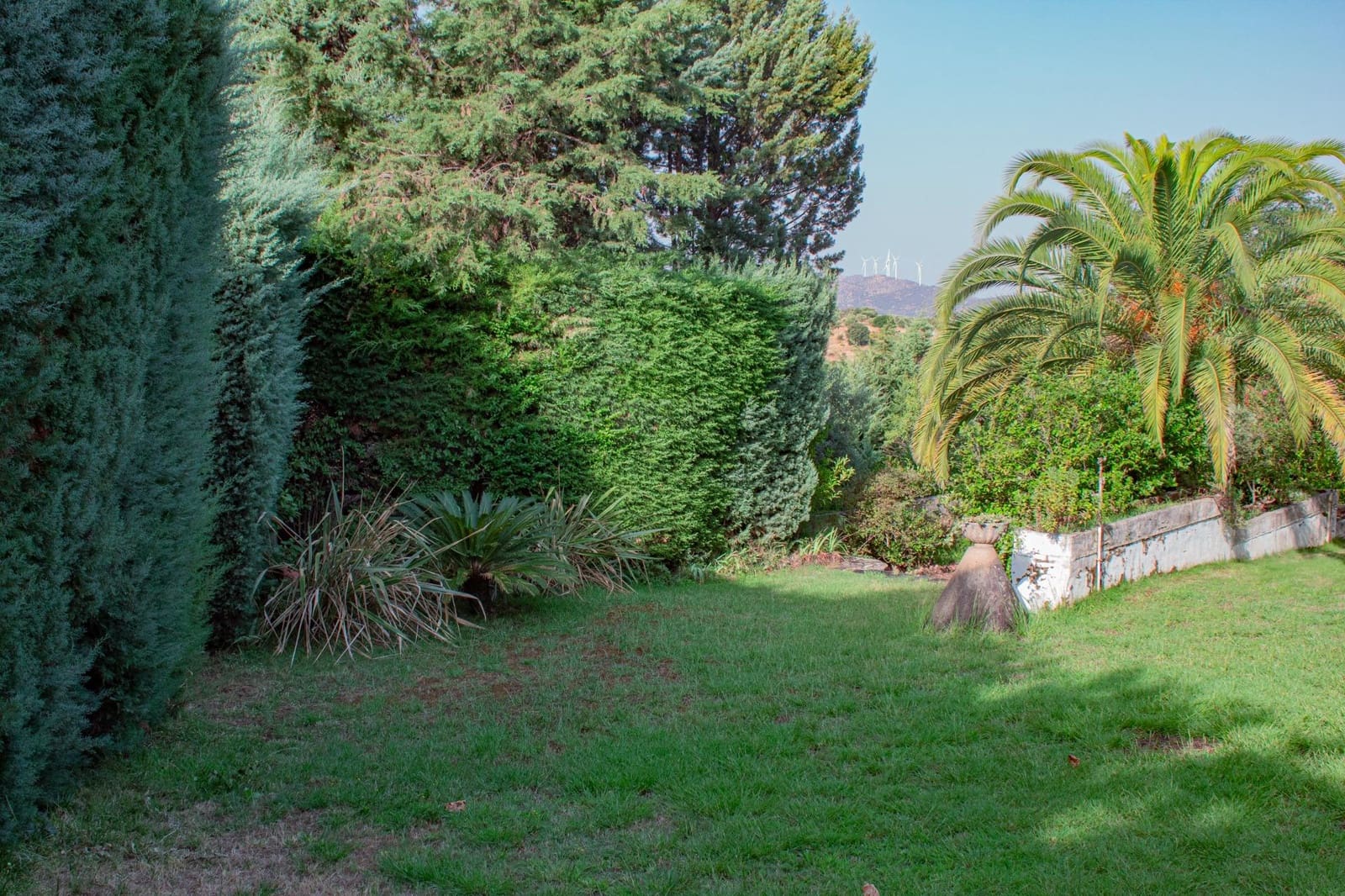 6 soveværelse Finca/Landehus til salg i Plasencia med swimmingpool garage - € 1.350.000 (Ref: 9194688)