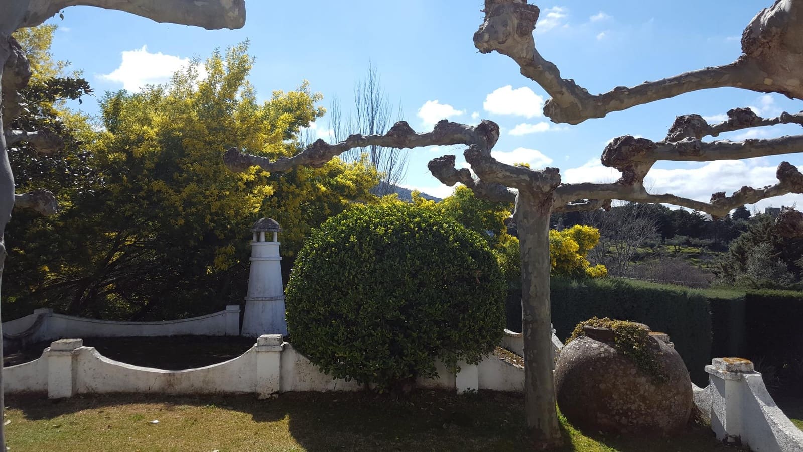 6 soveværelse Finca/Landehus til salg i Plasencia med swimmingpool garage - € 1.350.000 (Ref: 9194688)