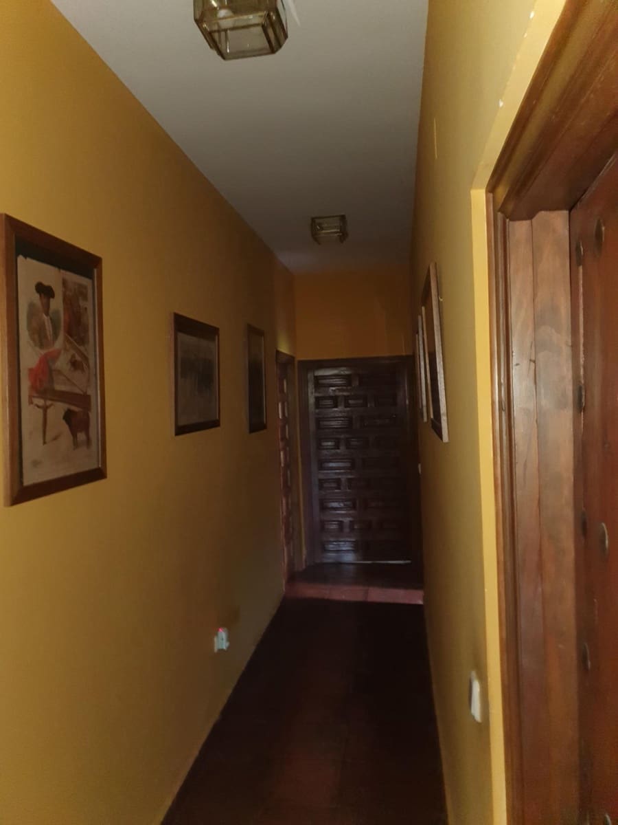 6 soveværelse Finca/Landehus til salg i Plasencia med swimmingpool garage - € 1.350.000 (Ref: 9194688)