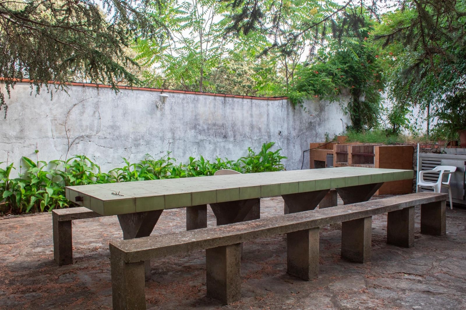 6 soveværelse Finca/Landehus til salg i Plasencia med swimmingpool garage - € 1.350.000 (Ref: 9194688)