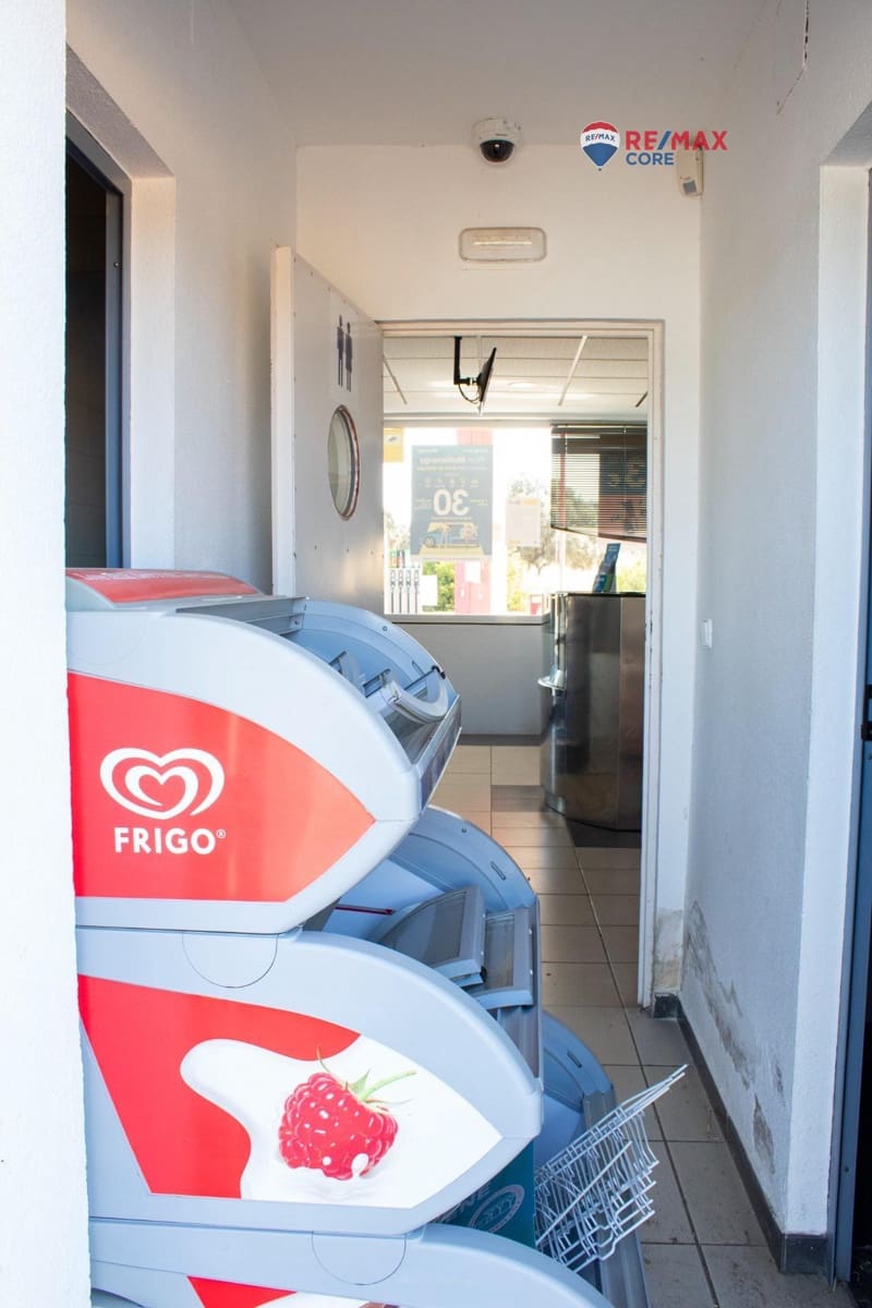 Virksomhed til salg i Badajoz by - € 675.000 (Ref: 9197728)