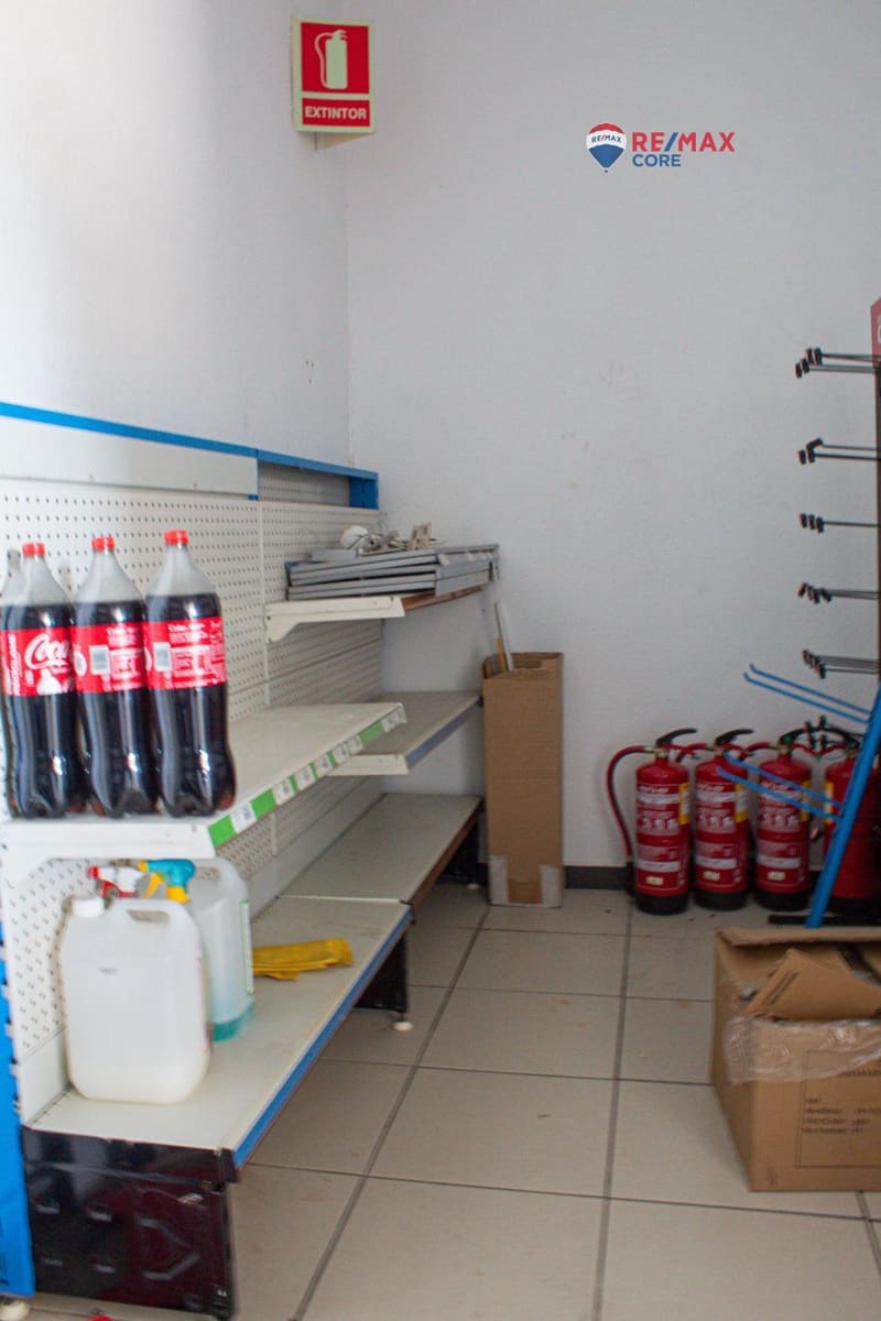 Virksomhed til salg i Badajoz by - € 675.000 (Ref: 9197728)