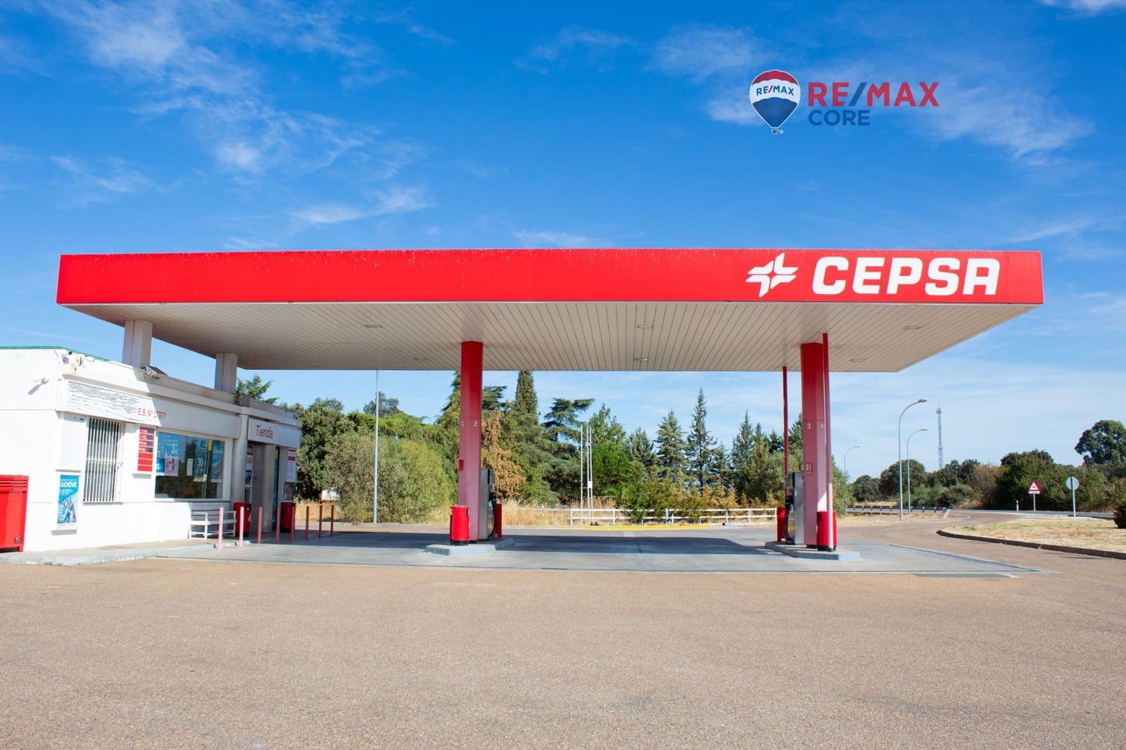 Virksomhed til salg i Badajoz by - € 675.000 (Ref: 9197728)