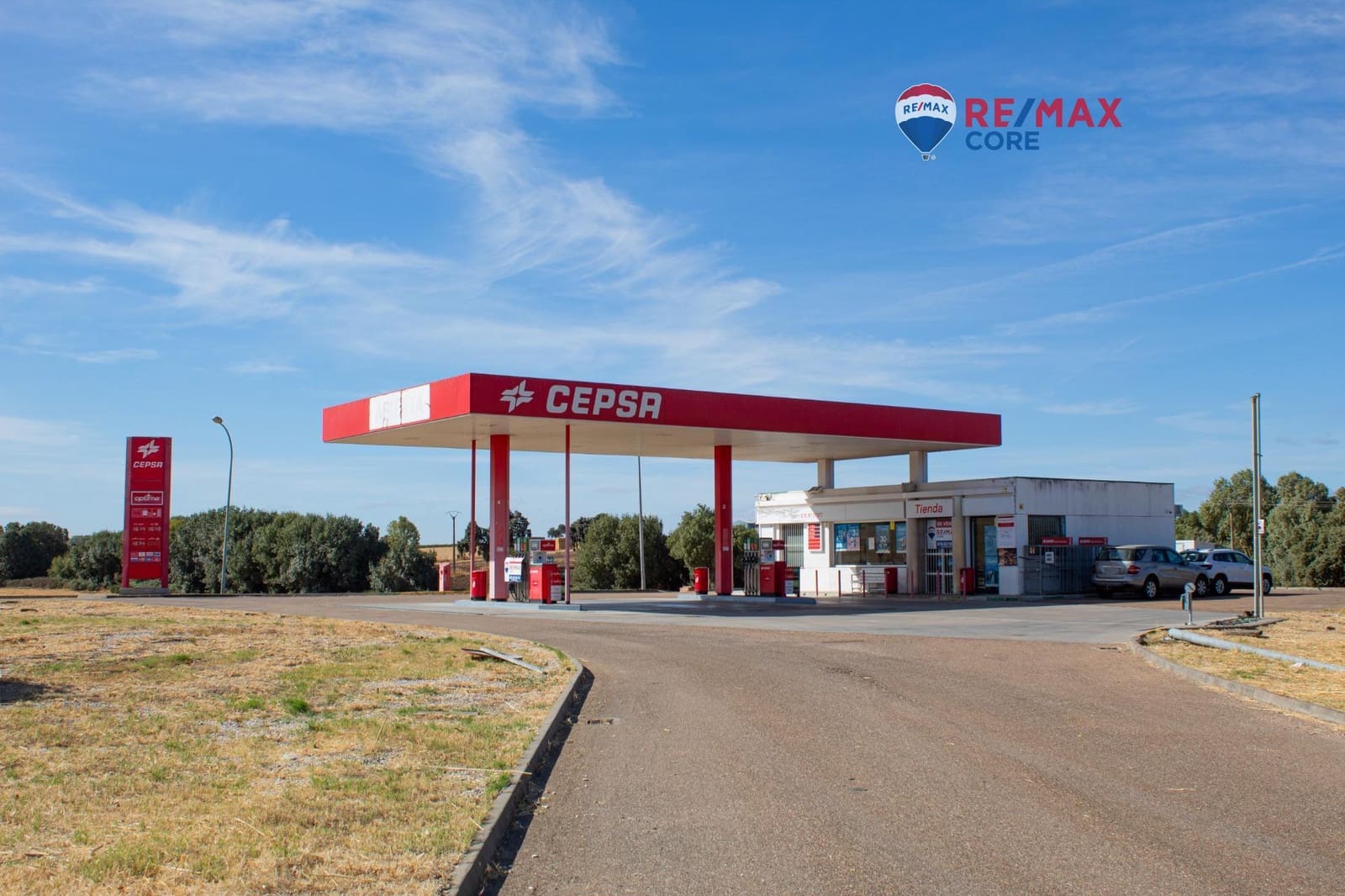 Virksomhed til salg i Badajoz by - € 675.000 (Ref: 9197728)