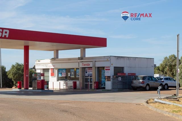 Bedrijf te koop in Dehesilla de Calamón - Campomanes, Badajoz stad - € 675.000 (Ref: 9197728)