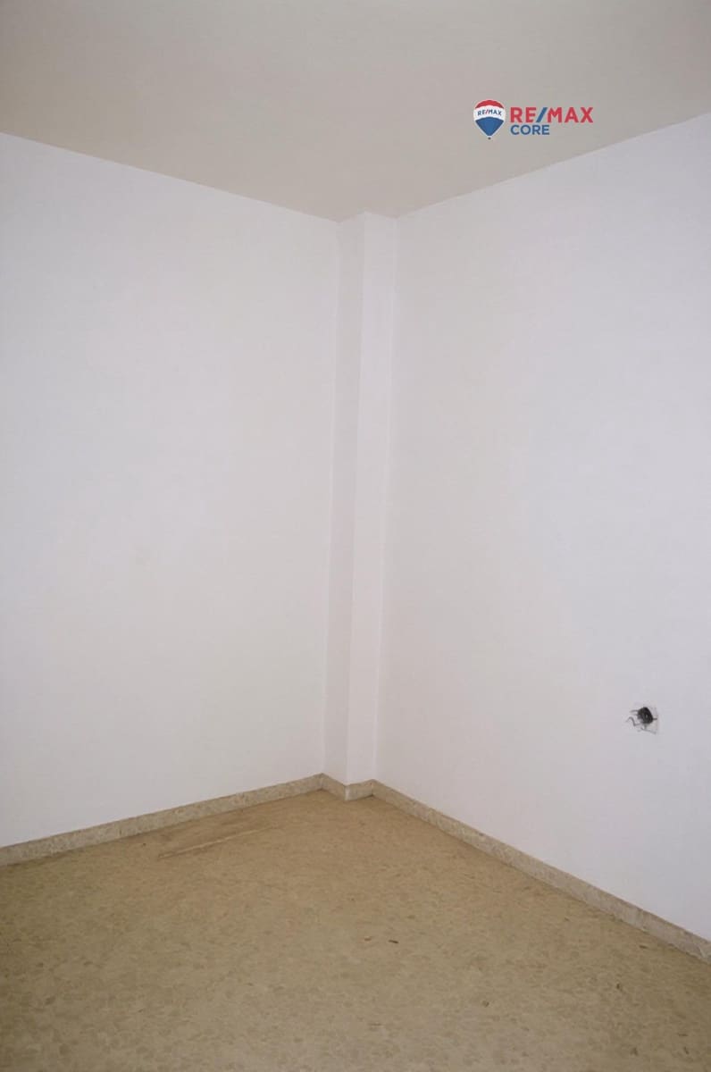 6 soveværelse Lejlighed til salg i Badajoz by - € 257.000 (Ref: 9228856)