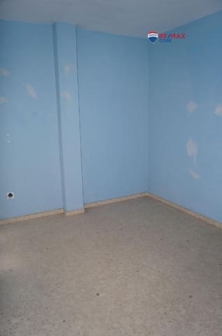 6 slaapkamer Appartement te koop in Badajoz stad - € 257.000 (Ref: 9228856)