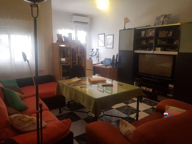 3 slaapkamer Flat te koop in Don Benito - € 120.000 (Ref: 9228857)