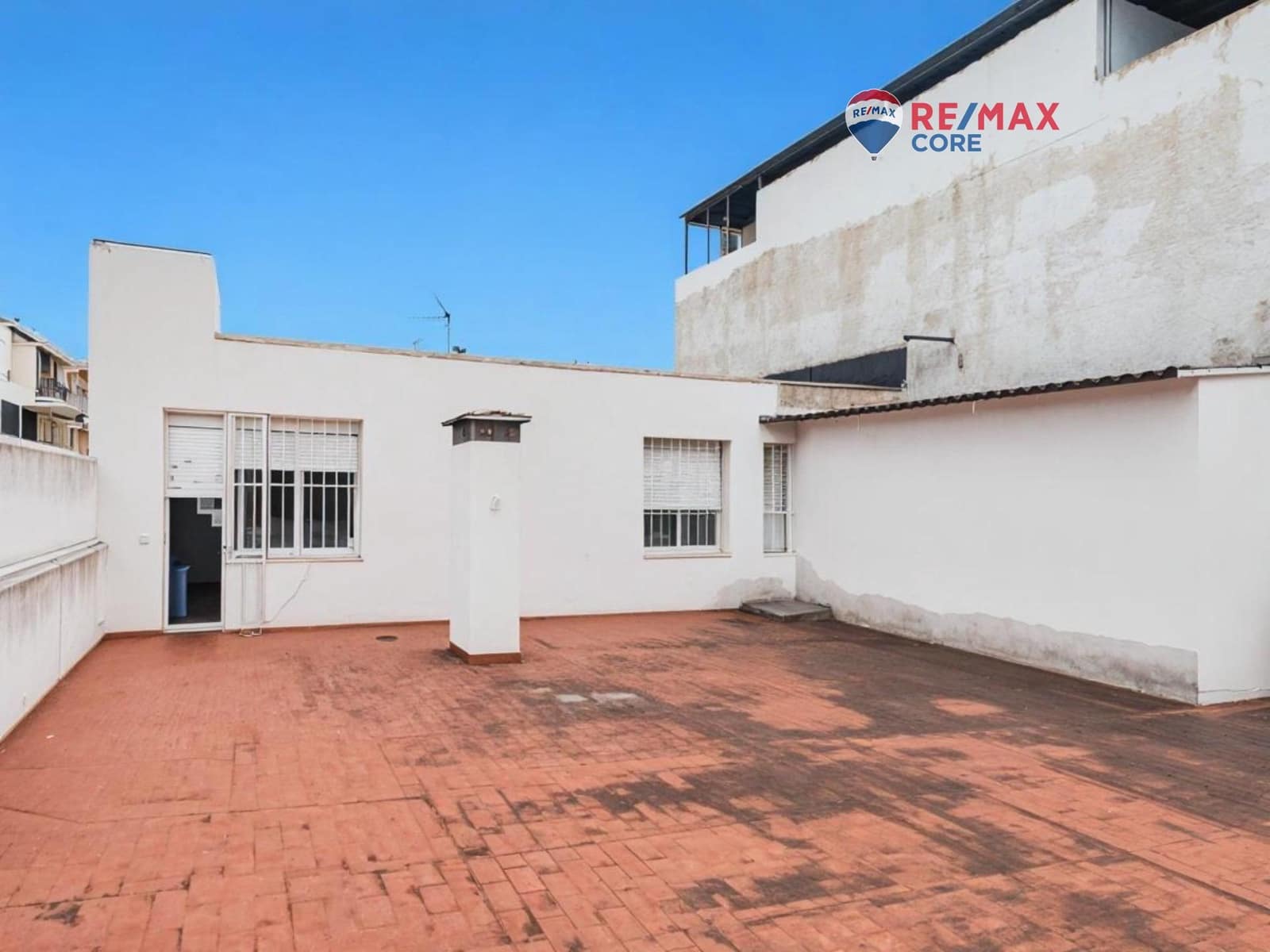 3 slaapkamer Flat te koop in Badajoz stad met garage - € 275.000 (Ref: 9228858)