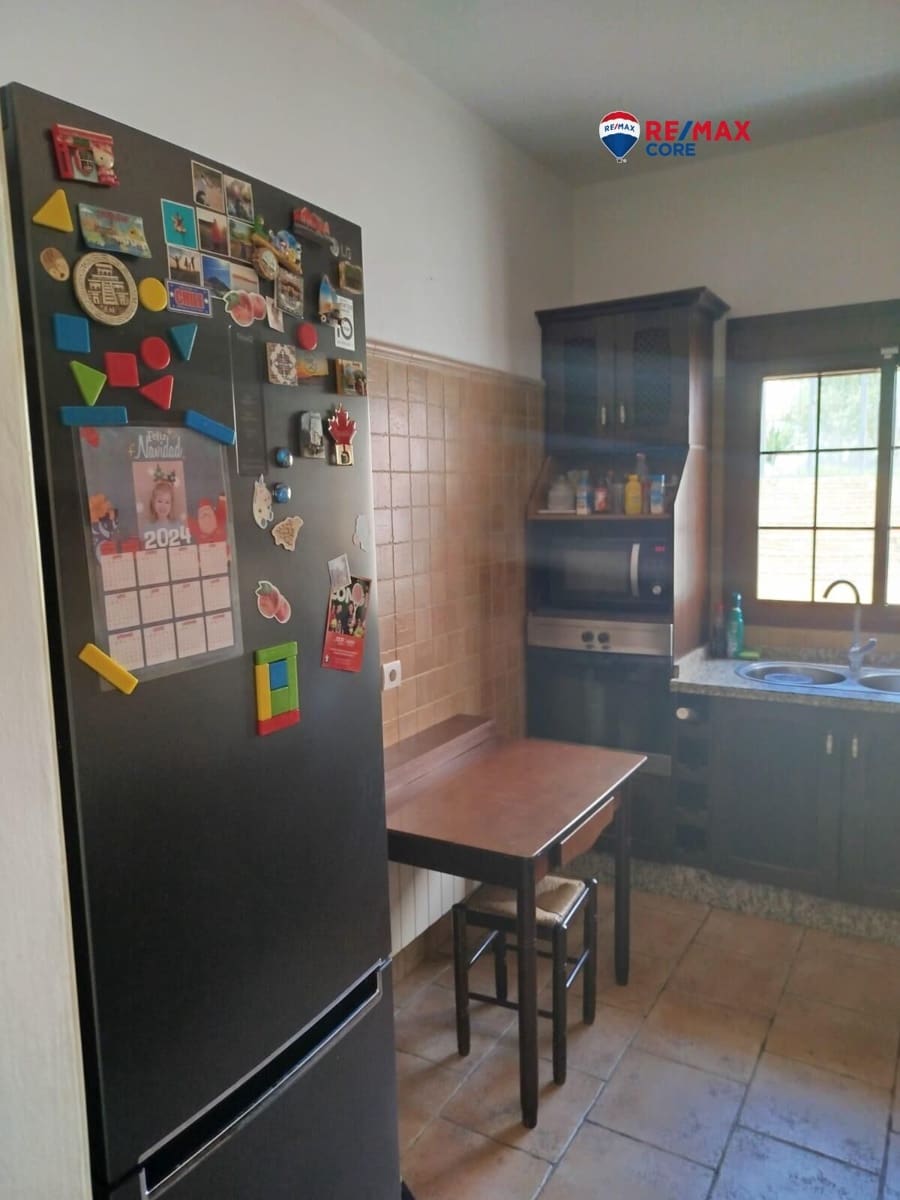 5 soveværelse Lejlighed til salg i Villar del Rey med swimmingpool garage - € 360.000 (Ref: 9243416)