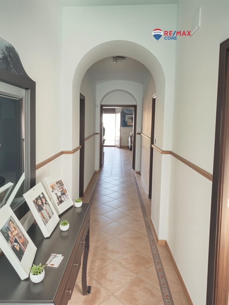 5 soveværelse Lejlighed til salg i Villar del Rey med swimmingpool garage - € 360.000 (Ref: 9243416)