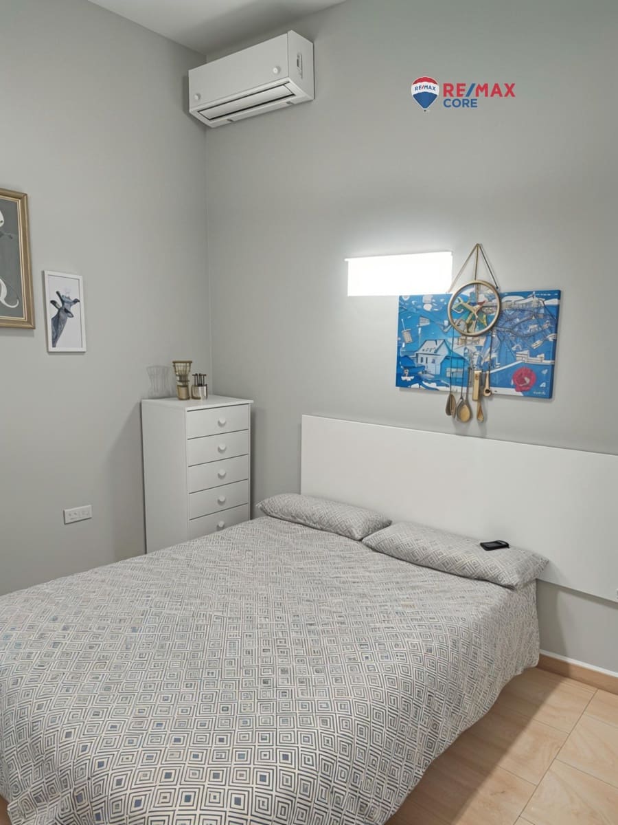 5 soveværelse Lejlighed til salg i Villar del Rey med swimmingpool garage - € 360.000 (Ref: 9243416)