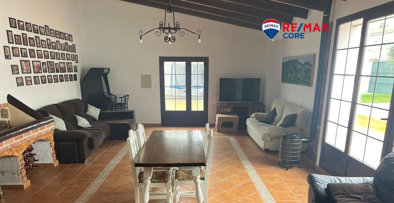 5 soveværelse Lejlighed til salg i Villar del Rey med swimmingpool garage - € 360.000 (Ref: 9243416)