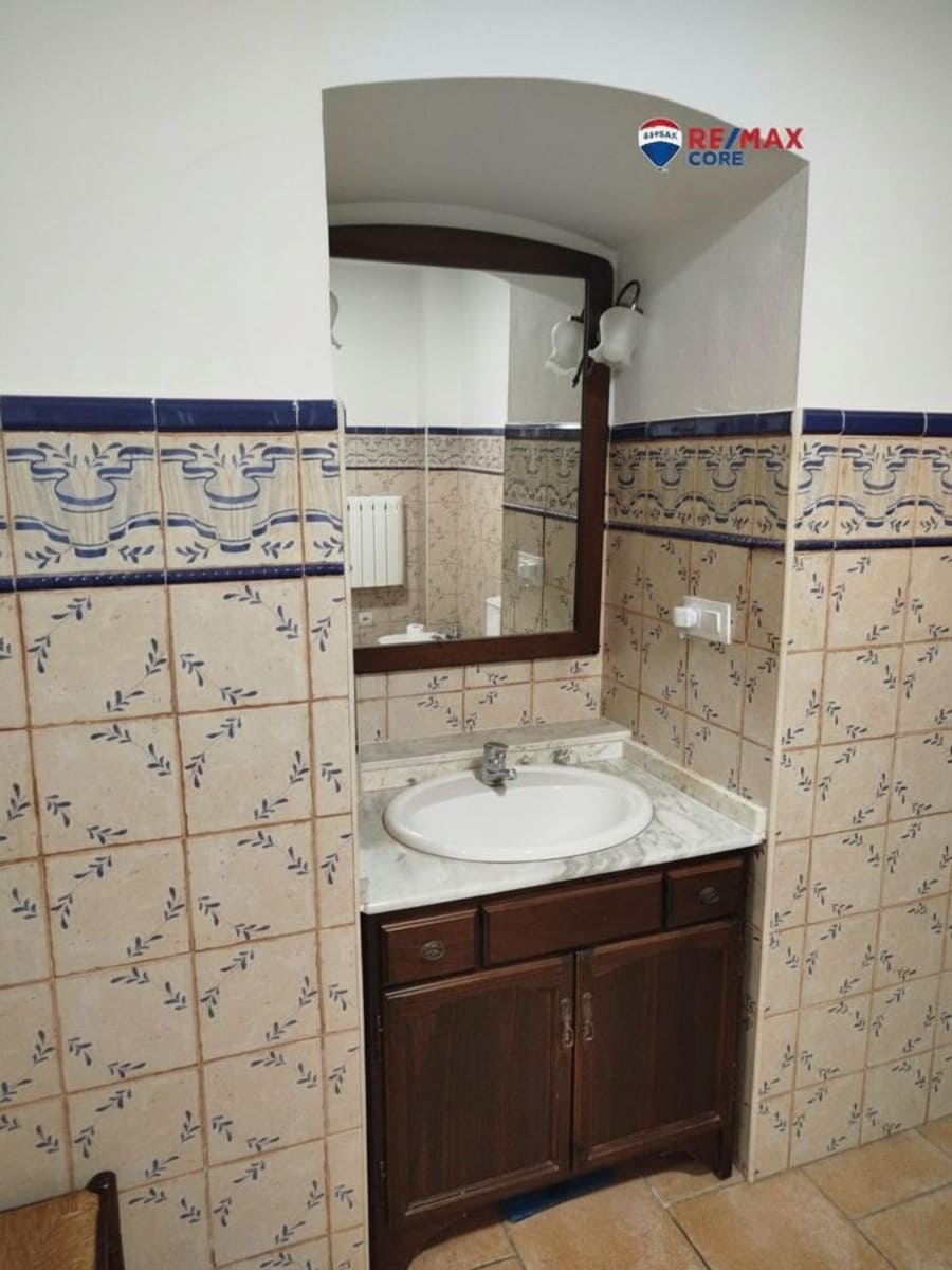 5 soveværelse Lejlighed til salg i Villar del Rey med swimmingpool garage - € 360.000 (Ref: 9243416)