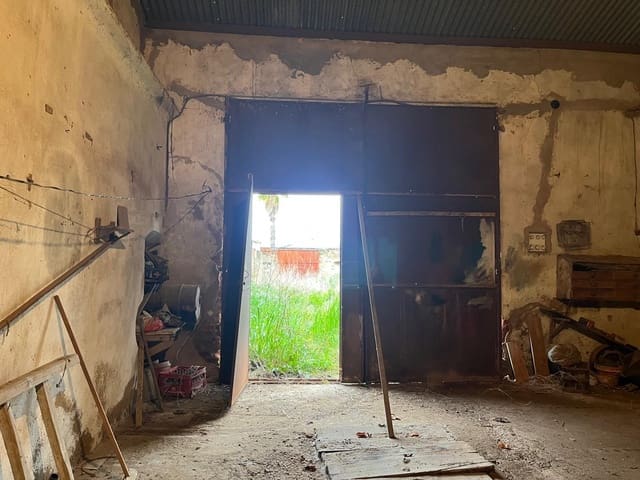 4 Zimmer Finca/Landgut zu verkaufen in La Albuera mit Garage - 199.000 € (Ref: 9262596)