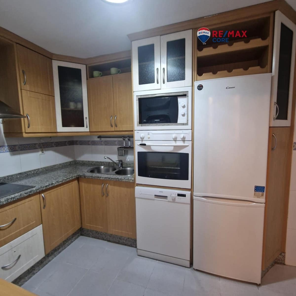 4 sovrum Lägenhet till salu i Badajoz stad med garage - 210 000 € (Ref: 9282216)