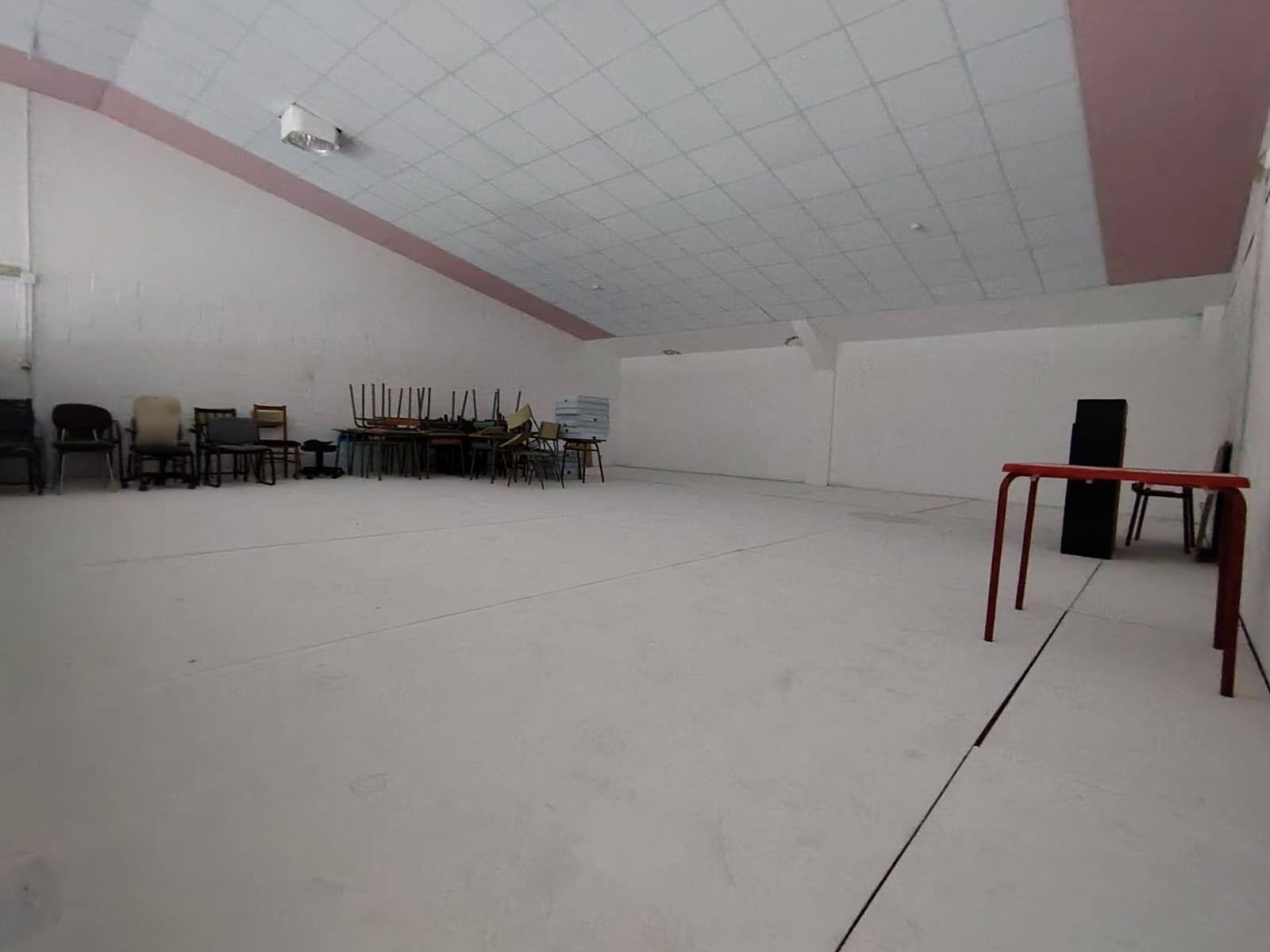 Företag till salu i Badajoz stad - 220 000 € (Ref: 9296891)