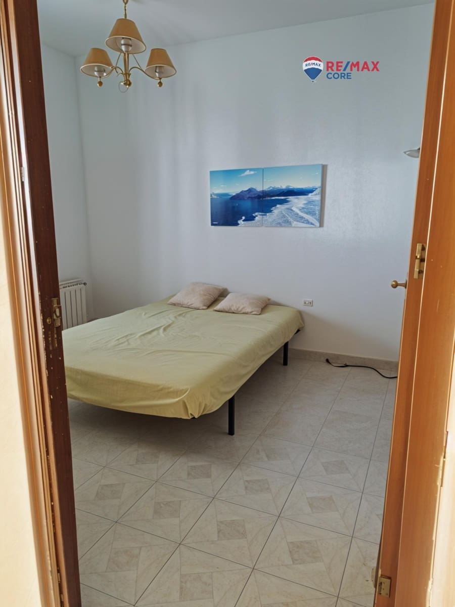 6 soveværelse Byhus til salg i Villar del Rey med garage - € 110.000 (Ref: 9303533)