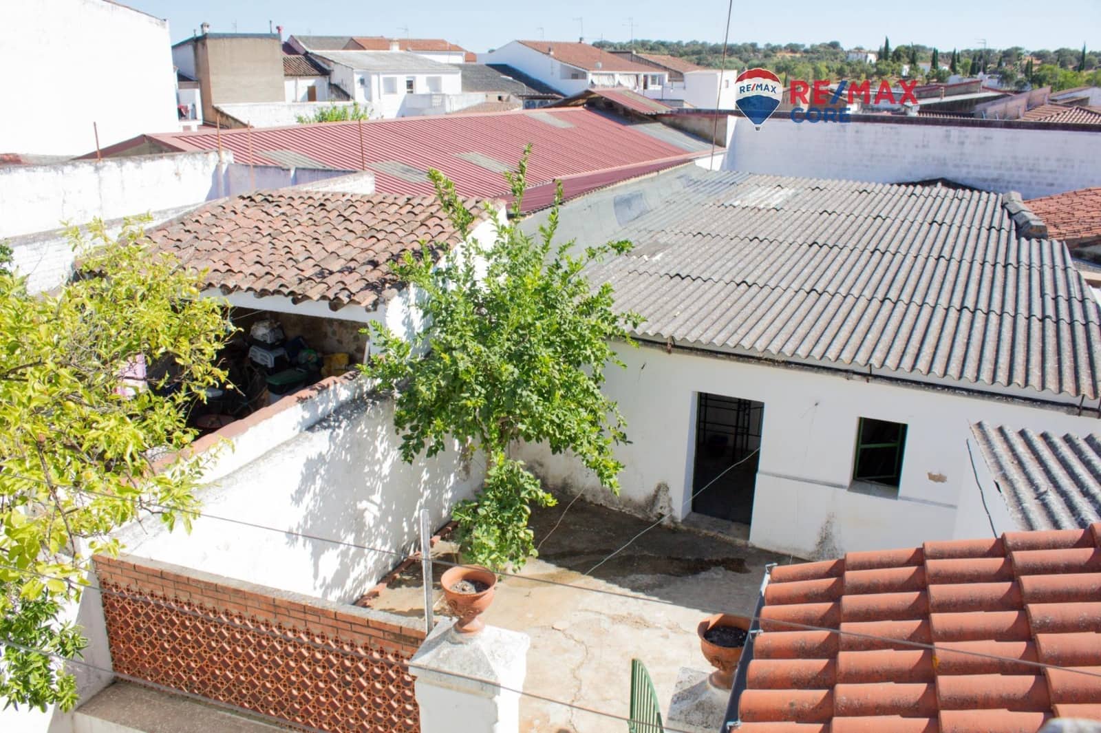 6 soveværelse Byhus til salg i Villar del Rey med garage - € 110.000 (Ref: 9303533)