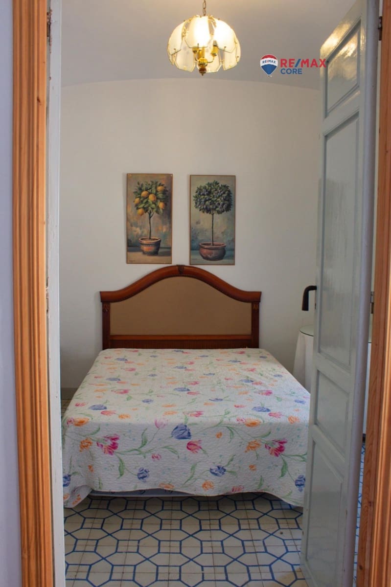 6 soverom Hus til salgs i Villar del Rey med garasje - € 110 000 (Ref: 9303533)