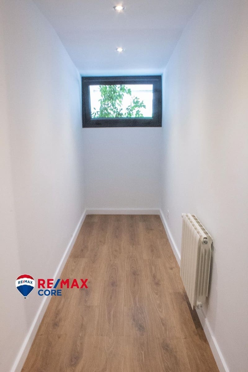 2 slaapkamer Flat te koop in Badajoz stad met garage - € 181.800 (Ref: 9317853)