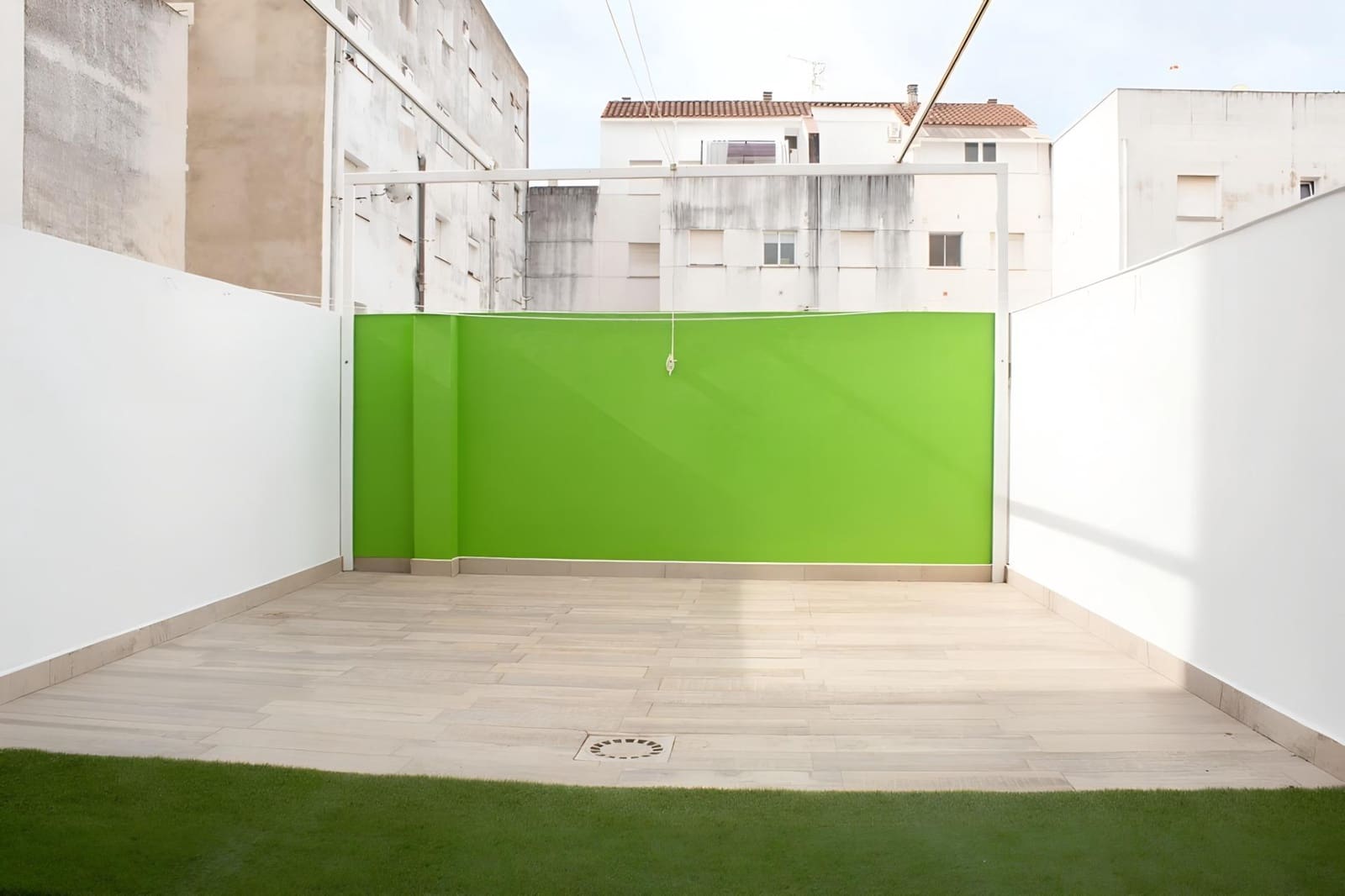 2 slaapkamer Flat te koop in Badajoz stad met garage - € 181.800 (Ref: 9317853)