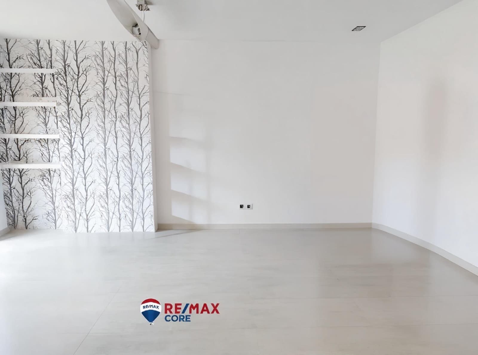 2 slaapkamer Flat te koop in Badajoz stad met garage - € 181.800 (Ref: 9317853)