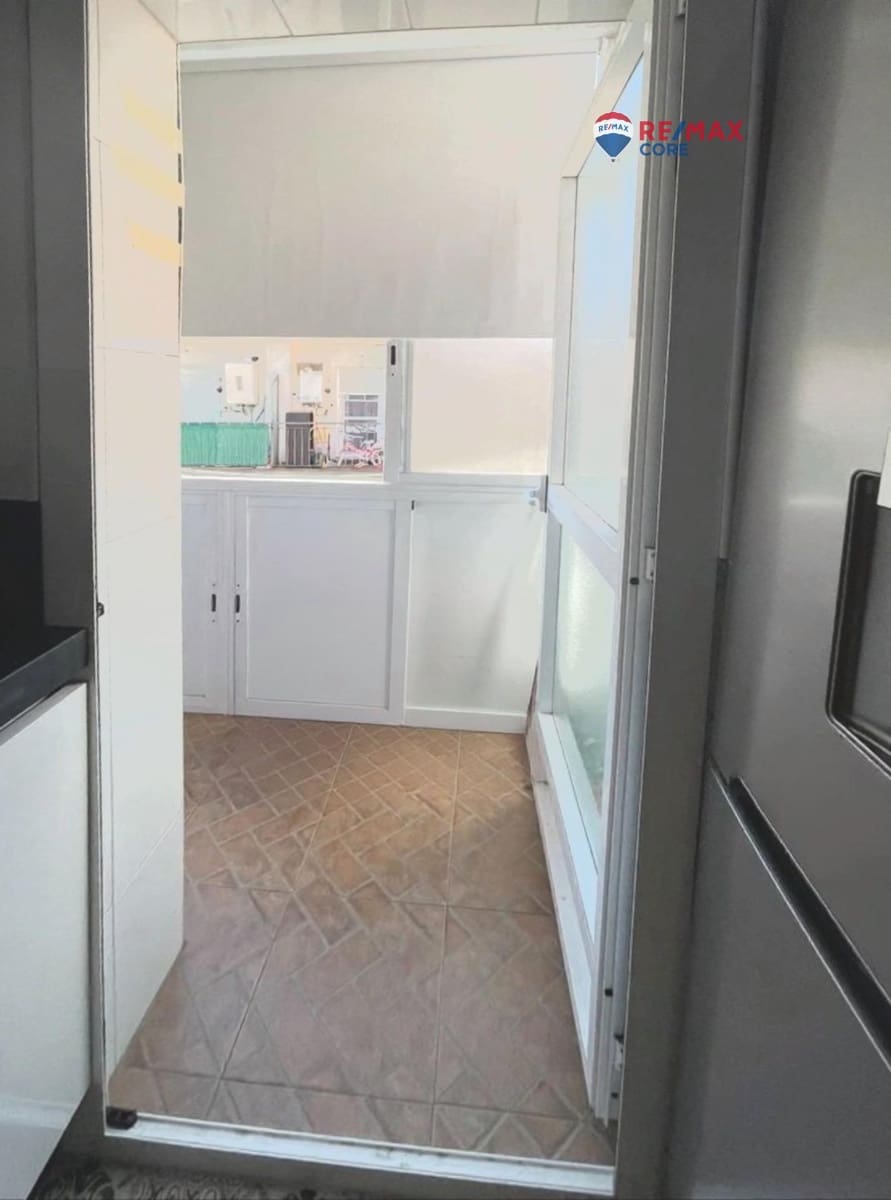 2 soverom Leilighet til salgs i Badajoz by med garasje - € 148 000 (Ref: 9326465)