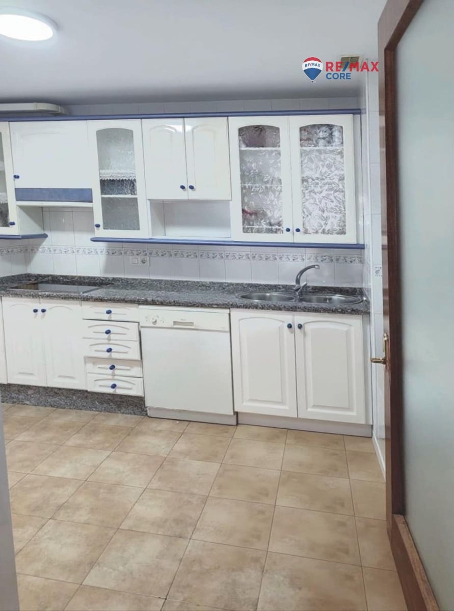 Piso de 3 habitaciones en Montijo en venta con garaje - 99.000 € (Ref: 9326466)