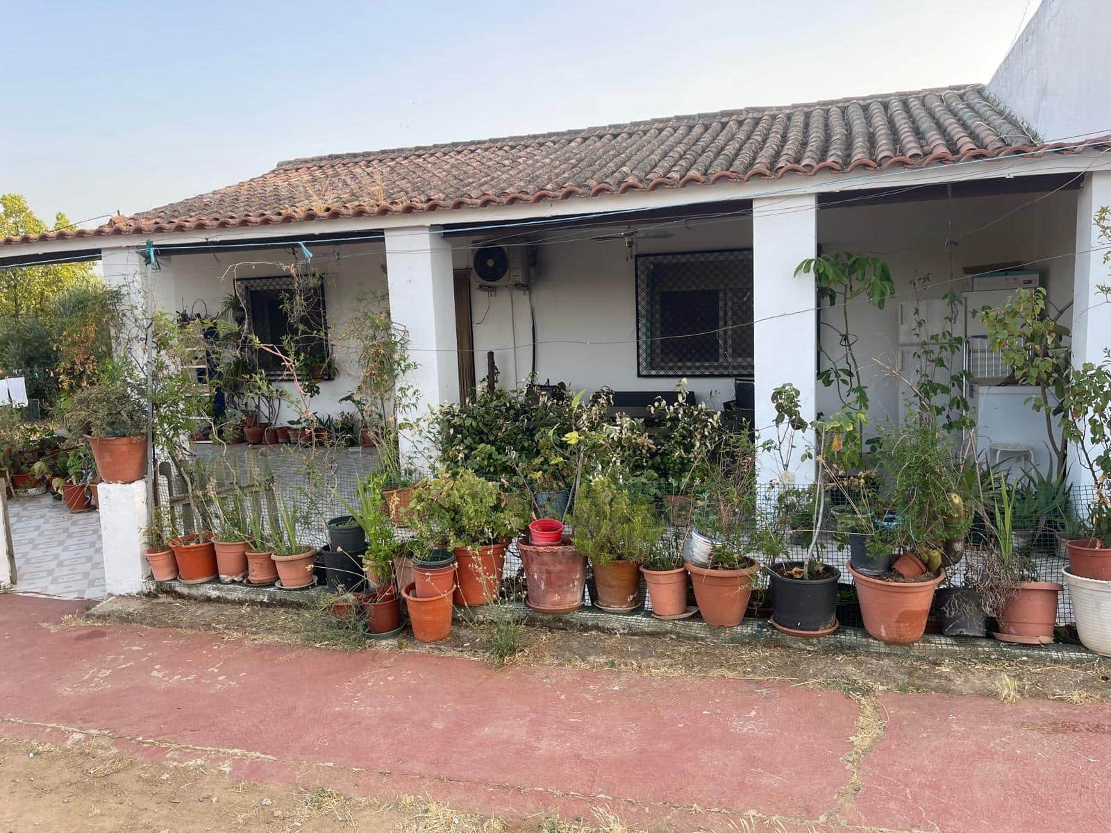 4 soveværelse Finca/Landehus til salg i Merida med garage - € 295.000 (Ref: 9330643)