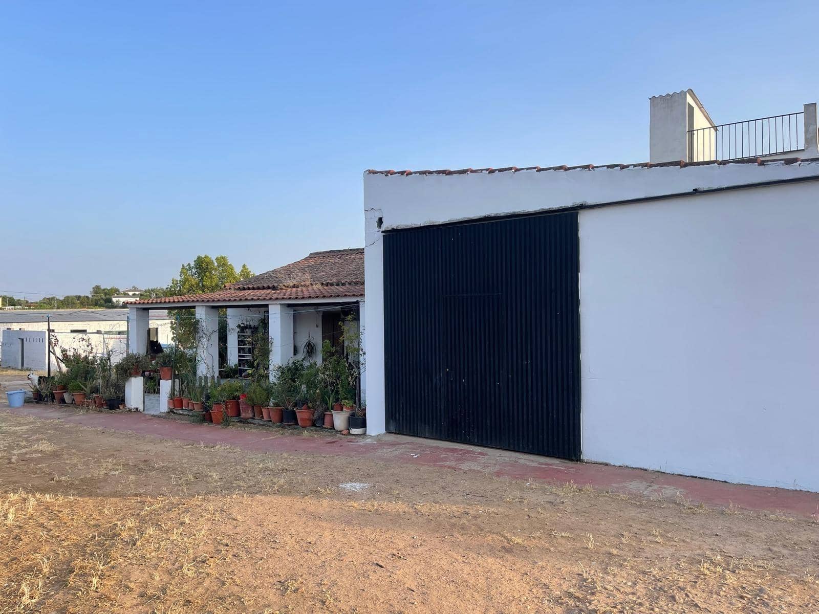 4 soveværelse Finca/Landehus til salg i Merida med garage - € 295.000 (Ref: 9330643)