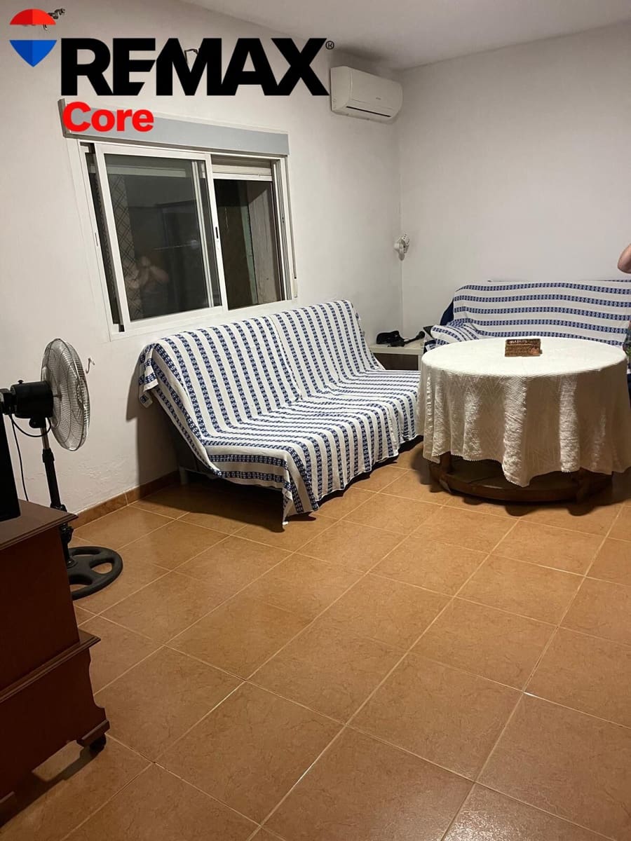 4 chambre Finca/Maison de Campagne à vendre à Merida avec garage - 295 000 € (Ref: 9330643)