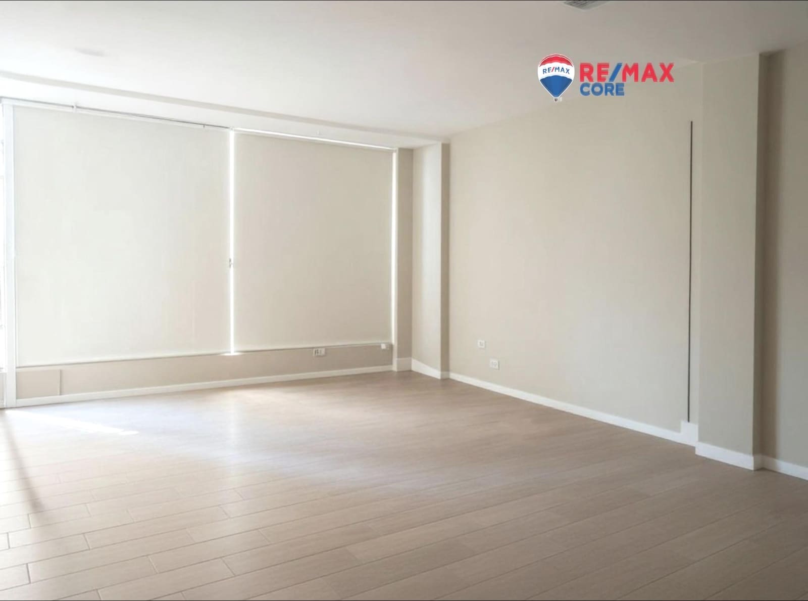 Erhverv til salg i Badajoz by - € 100.000 (Ref: 9338040)