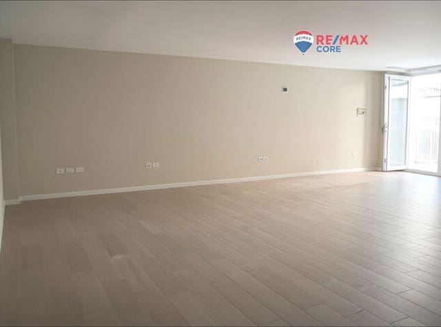 Commercial for sale in Badajoz city - € 100,000 (Ref: 9338040)