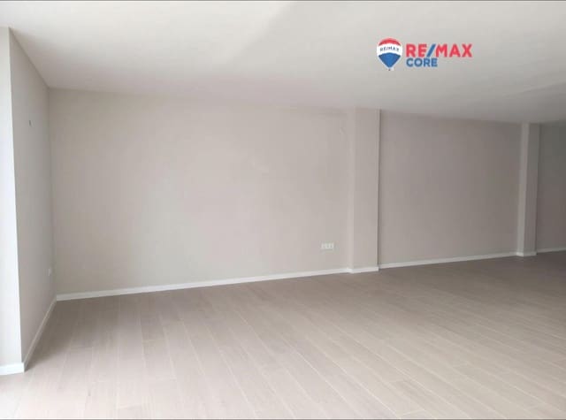 Commercial for sale in Badajoz city - € 100,000 (Ref: 9338040)