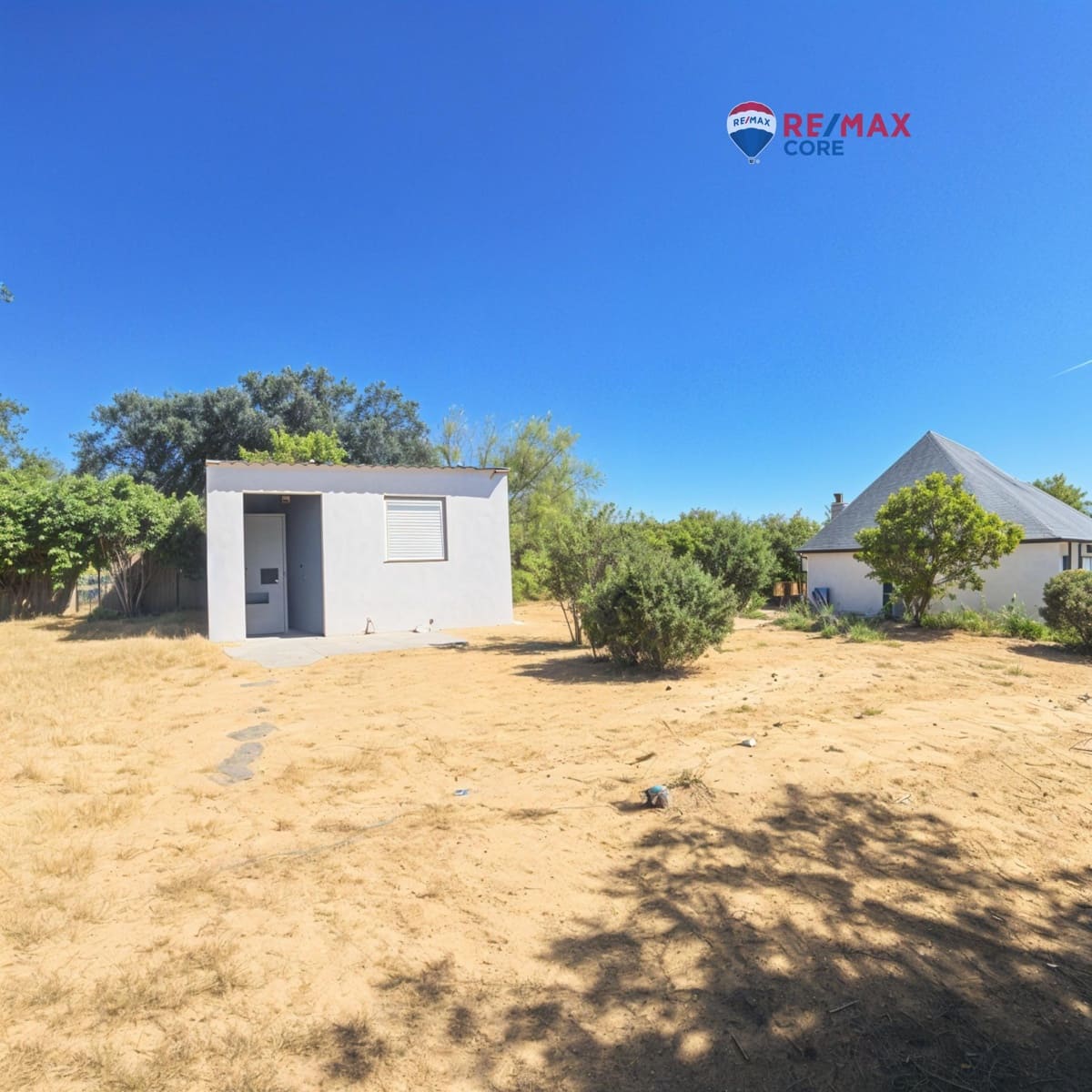 Mark till salu i Badajoz stad - 98 000 € (Ref: 9349555)